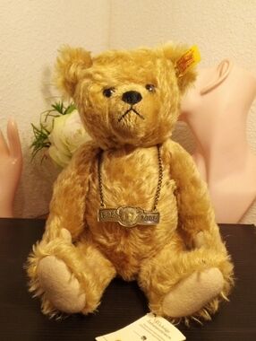 Steiff Golden Mohair Teddy Bear (Gold)